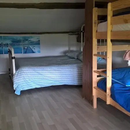 Holiday home Les Bourdoncles *