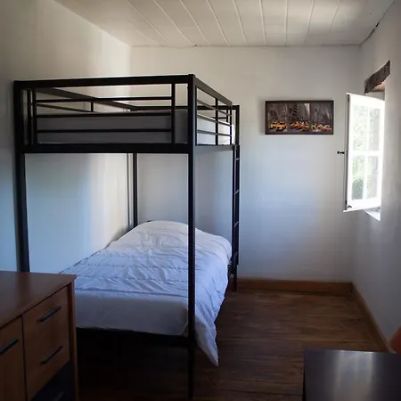Holiday home Les Bourdoncles *