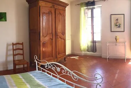 Holiday home Les Bourdoncles Giroussens