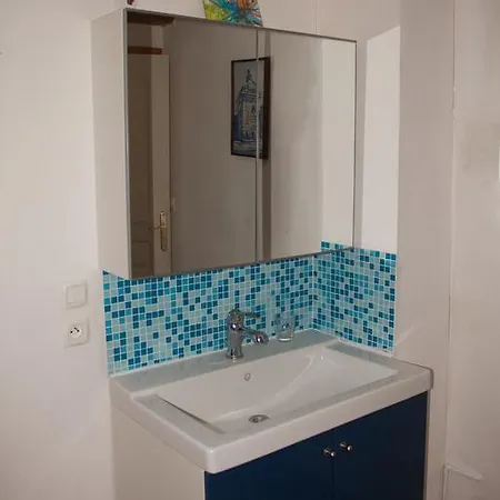 Holiday home Les Bourdoncles