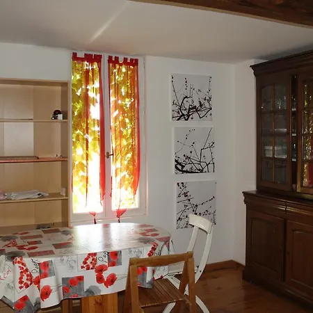 Holiday home Les Bourdoncles *